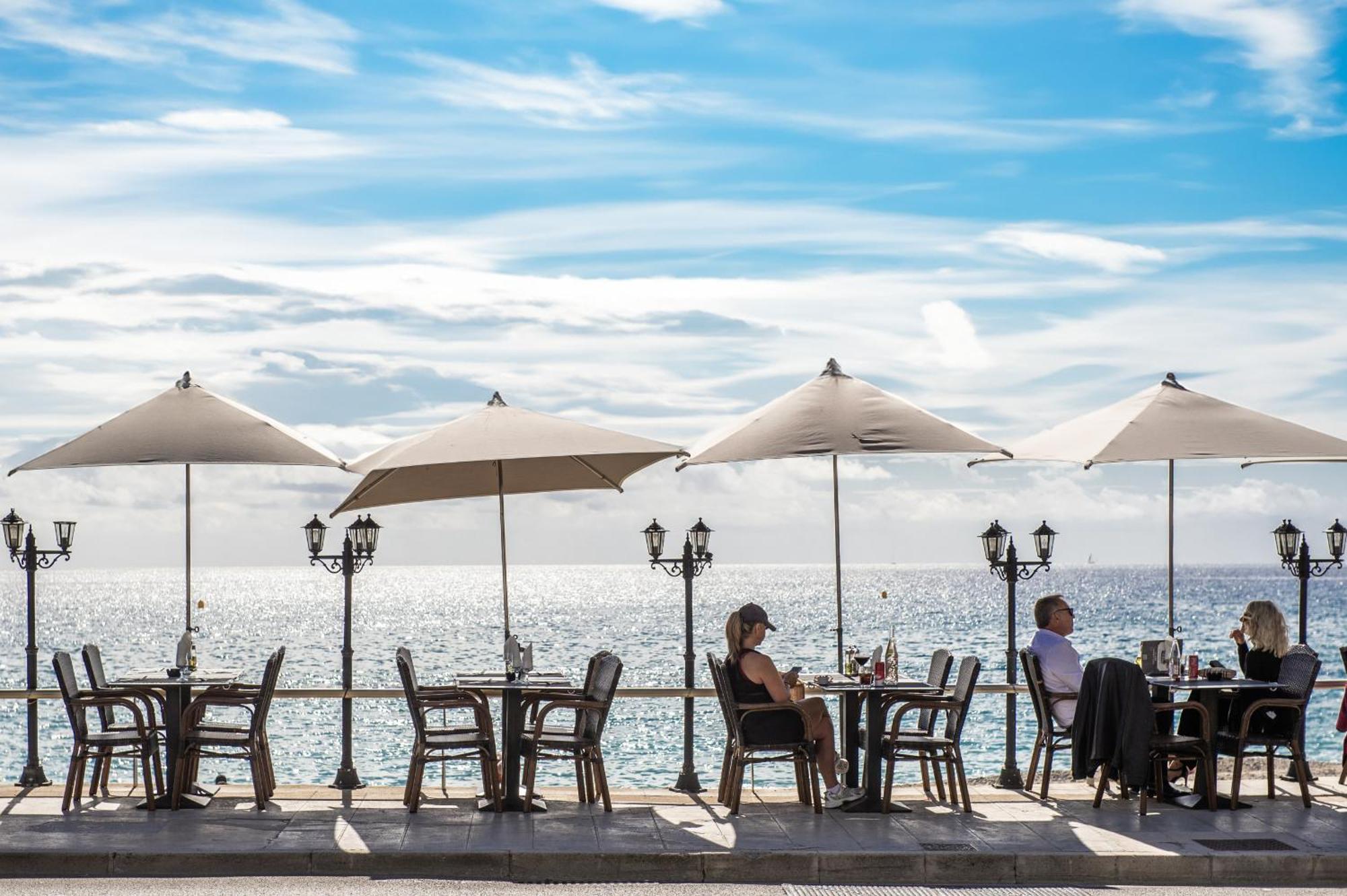 "Aux Rivages Du Parc" Plein Centre, Calme, Plage Ментона Екстериор снимка