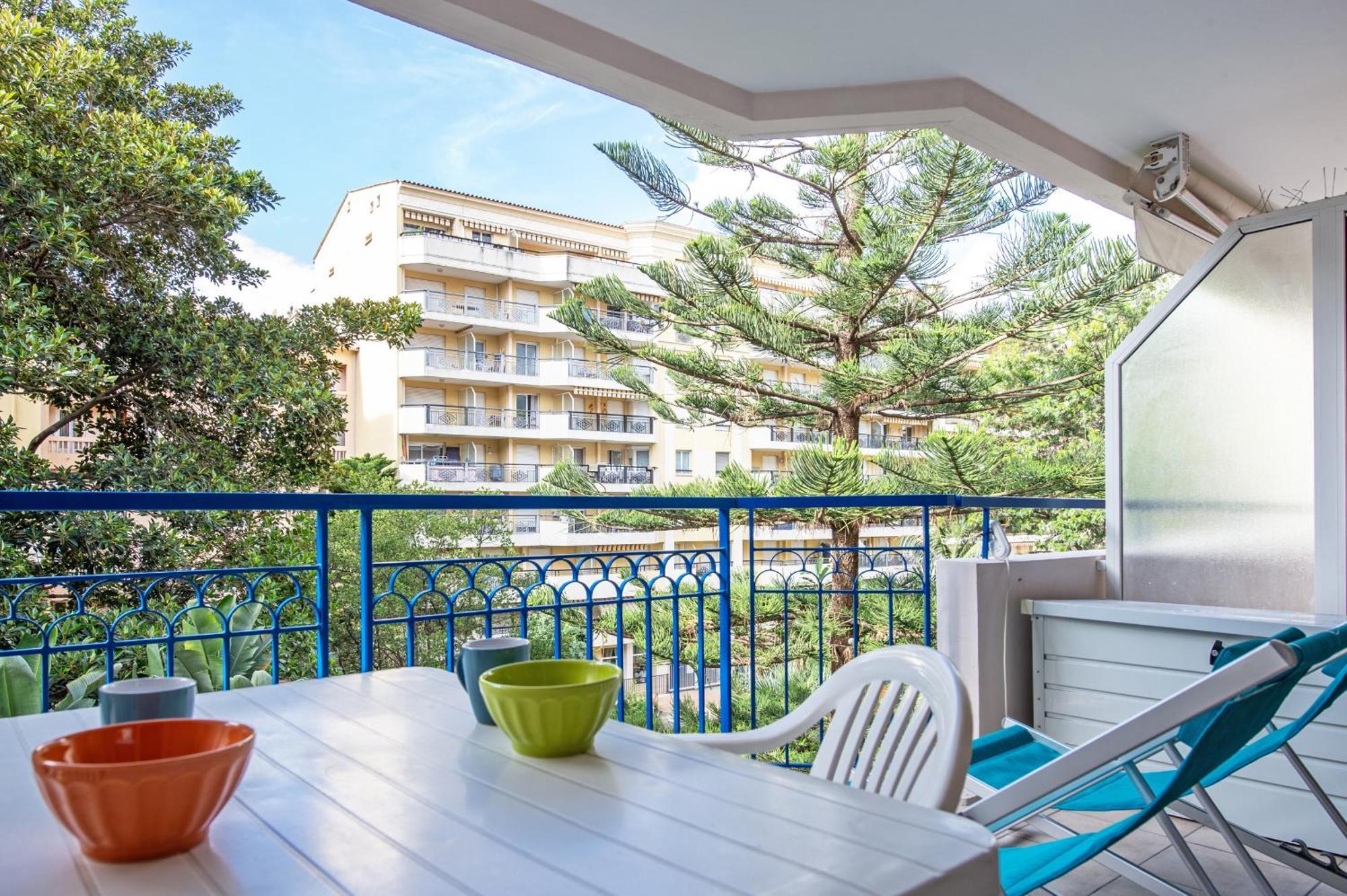 "Aux Rivages Du Parc" Plein Centre, Calme, Plage Ментона Екстериор снимка